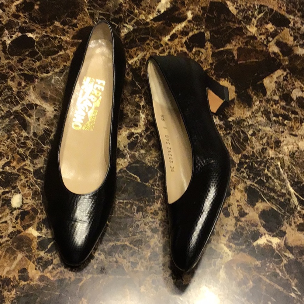 Salvatore Ferragamo  7 AA Embossed Leather Pumps